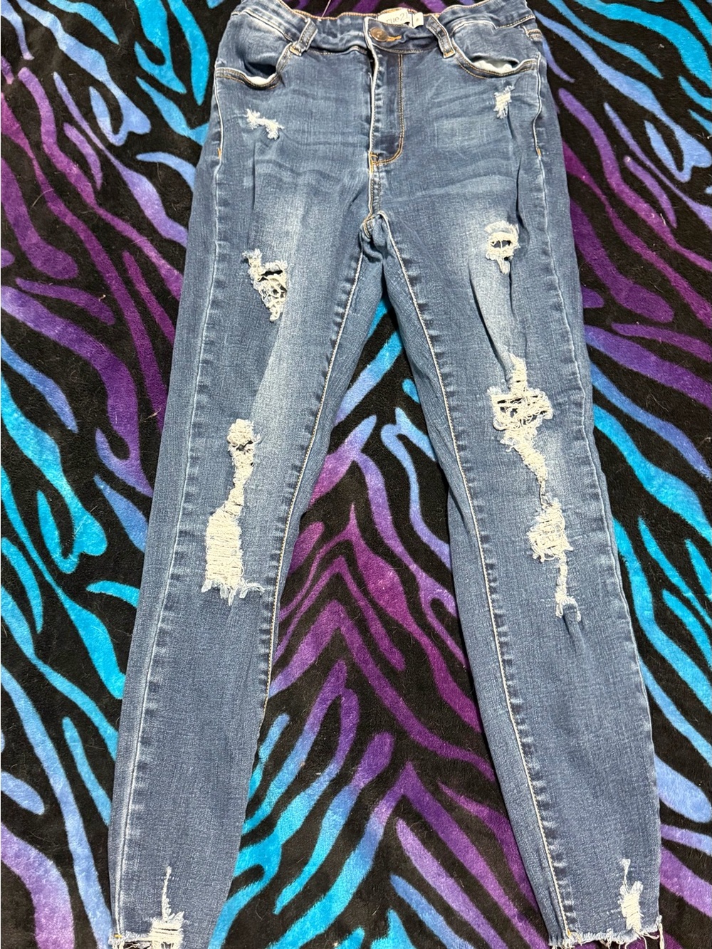 Rue21 Women's Distressed Skinny Jeans - Light Blue